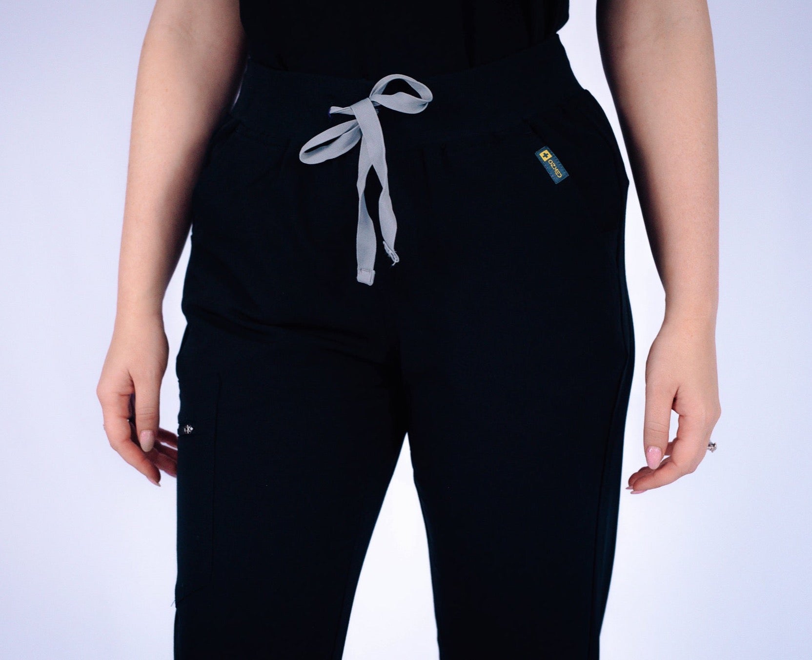 women black scrubs